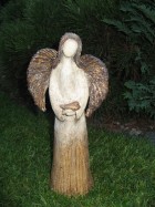 Výrobek: Anděl se srdcem, střední, křídla kapky, 29 cm